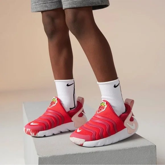Nike Shoes Nike Dynamo Go Lil Fruits Younger Kids Easy Onoff